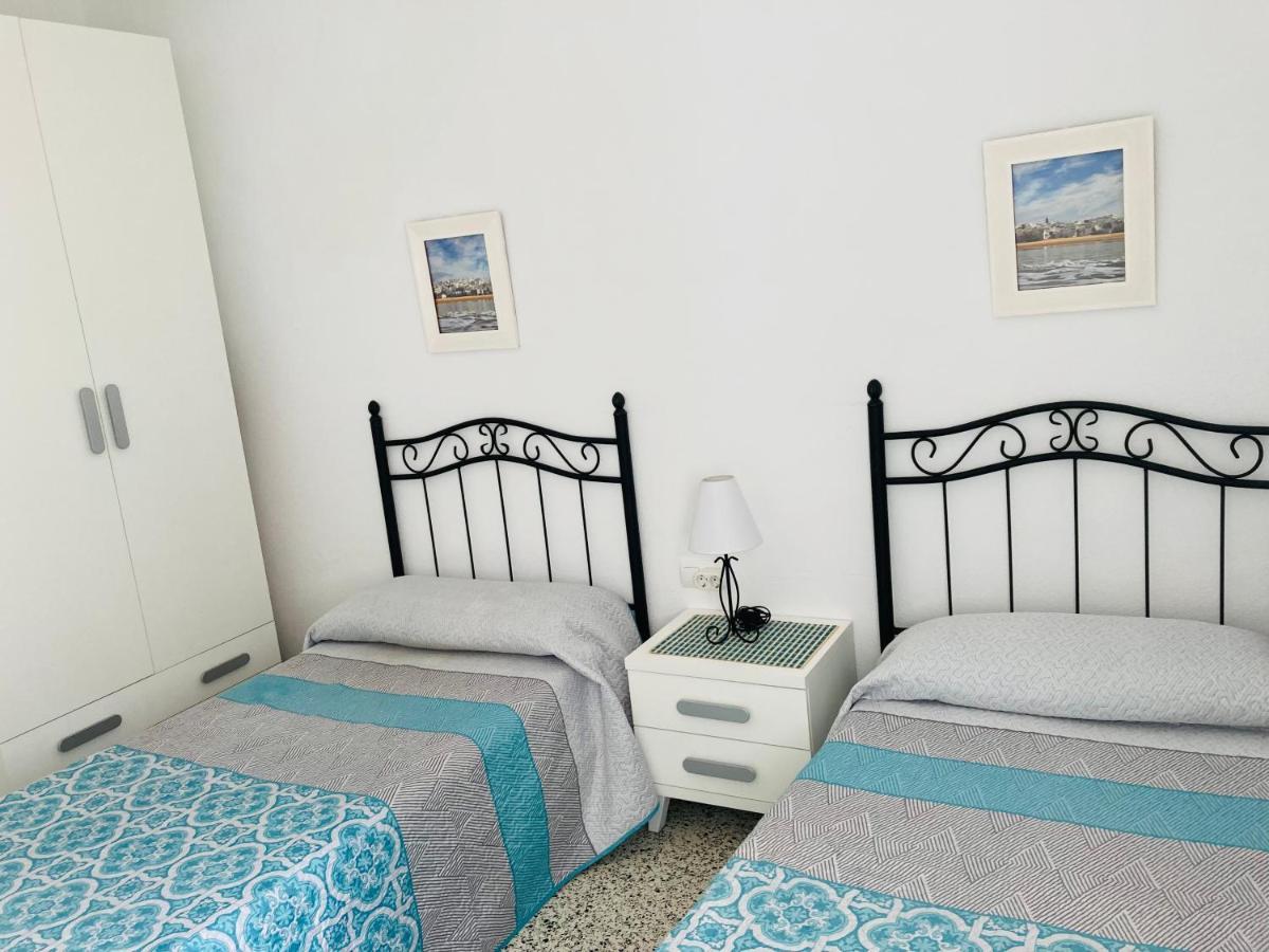 Apartamento Conil Centro Conil De La Frontera Bagian luar foto